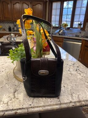 Women's Black and Dark Brown Leather Shoulder Bag